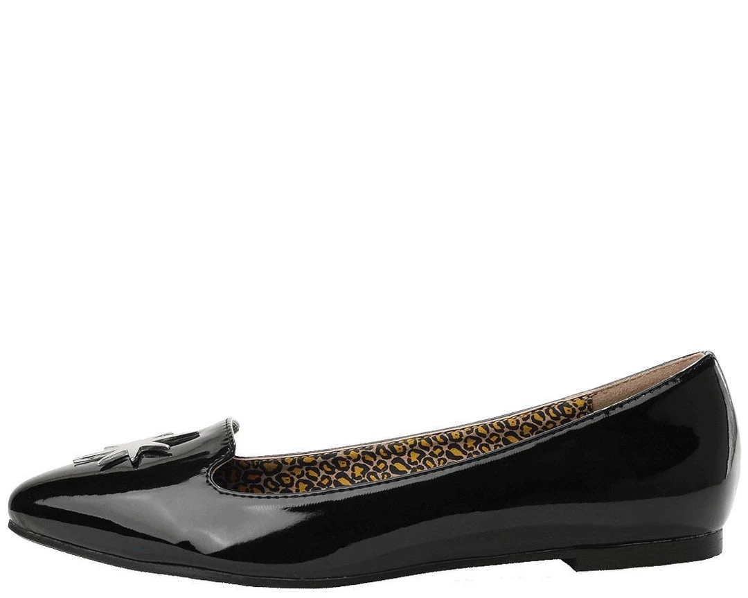A8934L Star Patent Flat *ALL ITEMS FINAL SALE/NON-RETURNABLE* Womens 4 A8934L Star Patent Flat *ALL ITEMS FINAL SALE/NON-RETURNABLE* Womens