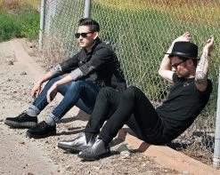 A9196 Graphite Chelsea Pointed Creeper Boot Womens