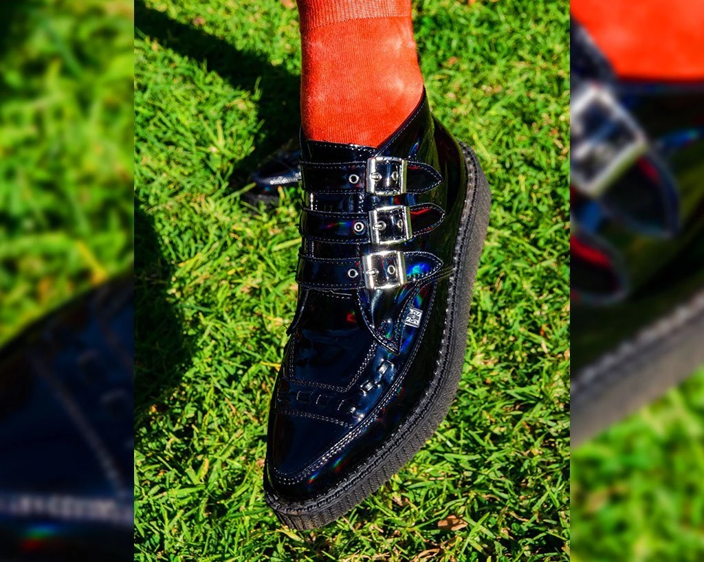 A9350 Womens Black Hologram Patent 3-Buckle Pointed Boot 7 A9350 Womens Black Hologram Patent 3-Buckle Pointed Boot