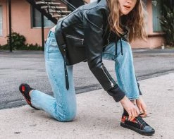 A9694 Black & Plaid Patch VLK Sneaker