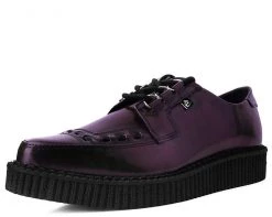 T2278 Womens Burgundy Rub Off Pointed Anarchic Creeper