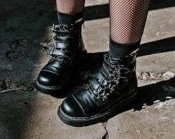 T2281 Black Skull Anarchic Boot