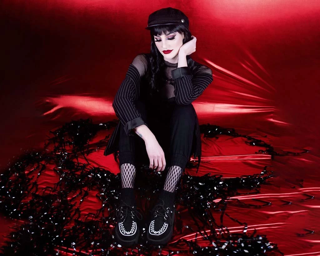 T2308 Black Faux Suede White Interlace Anarchic Creeper 7 T2308 Black Faux Suede White Interlace Anarchic Creeper