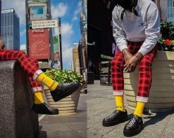 V9741 Womens Black & White Checkered Strip Viva Mondo Creeper