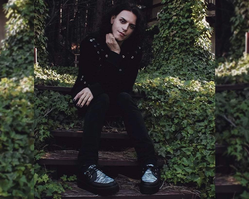 V9773 Black & White Zebra Viva Mondo Creeper 8 V9773 Black & White Zebra Viva Mondo Creeper