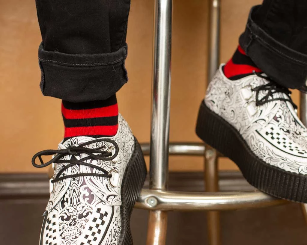 TSK1121 Red & Black Stripe T.U.K Men's Sock 2 TSK1121 Red & Black Stripe T.U.K Men's Sock